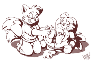 klontkllines.png Drew this for a ych over on Inkbunny, decided to try a different style of lineart for the hell of it. The ych doesn't include these lines, it's just an experiment.
https://inkbunny.net/submissionview.php?id=1048448 in case you're interested XP.